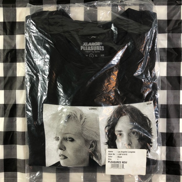 Pleasures XLarge Germs Los Angeles Punk Rock Band - Picture 2 of 5